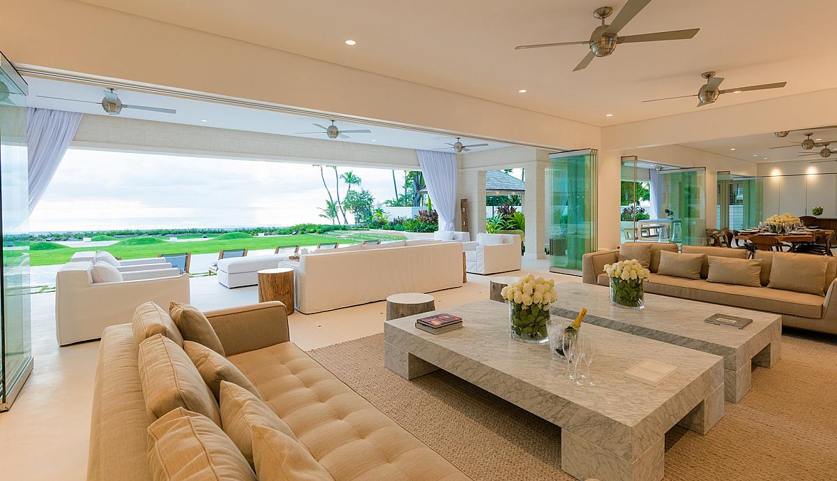 Mega villas to rent in Barbados Godings Beach House
