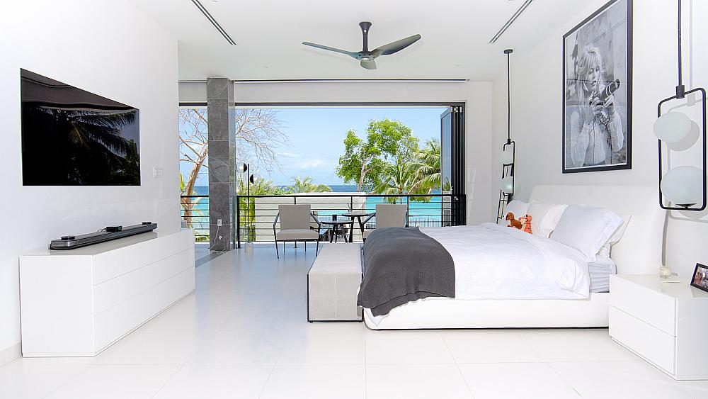 Onyx contemporary villas to rent in Barbados